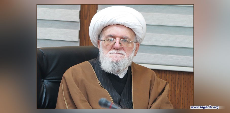 معالم الدستور الإسلامي الإيراني