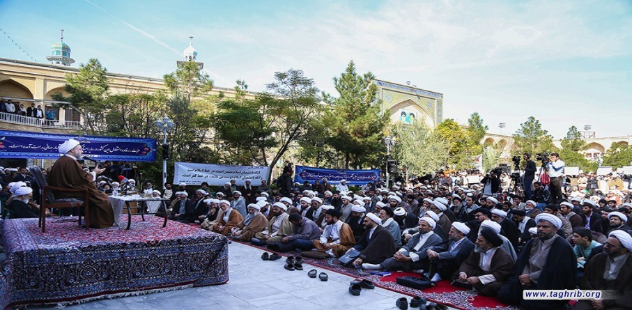 الحوزة العلمية في قم تتضامن مع الشعب اليمني المظلوم + صور