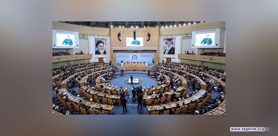 إيران: تنافس المتباينين وتكامل المختلفين