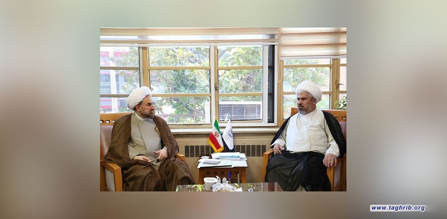 كل جهدنا في جامعة المذاهب الإسلامیة، توسيع الفکر التقریبي حول العالم الإسلامي