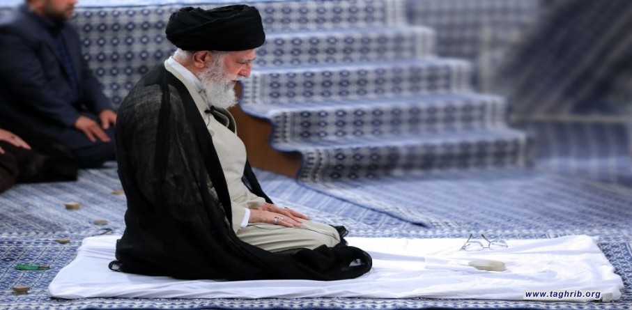 رهبر معظم انقلاب اسلامی در پیام به بیست و هشتمین اجلاس سراسری نماز: با نماز، جان را پالایش و از گناه دوری کنیم