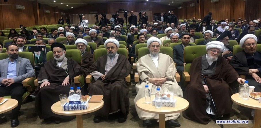 إقامة مراسم توديع الأمين العام السابق للمجمع العالمي للتقريب بين المذاهب وتقديم الأمين العام الجديد
