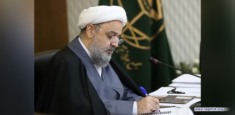 الأمين العام للمجمع العالمي للتقريب بين المذاهب الإسلامية يعزي بوفاة والدة مدير مركز أبحاث الذرية النبوية