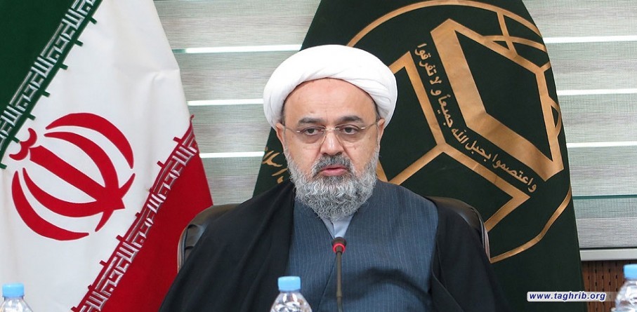 شیخ احمد الزین برای مقابله با استکبار جهانی شجاعانه در کنار جمهوری اسلامی ایران ایستاد