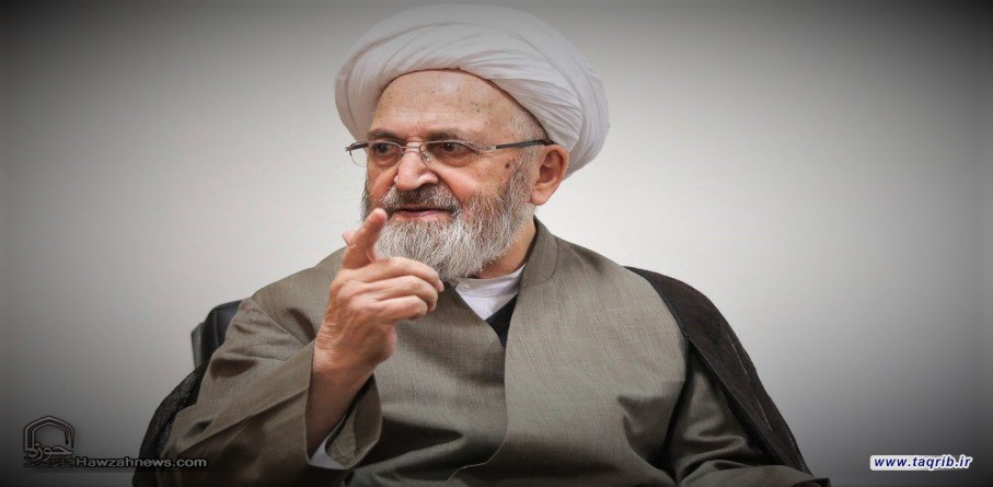 آية الله السبحاني يدعو إلى الرد على أفكار الوهابية بنشر كتب تناقش الشبهات