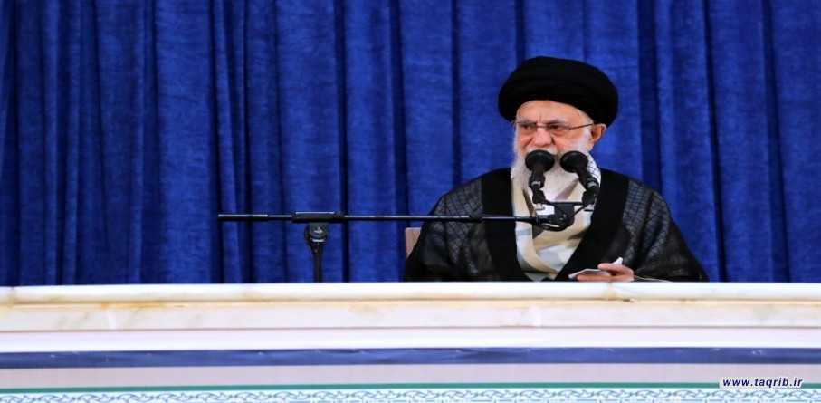 الإمام الخميني روحُ الجمهورية الإسلاميّة وقائدُ أعظم ثورة في تاريخ الثورات
