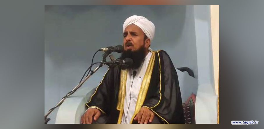 امام جمعه اهل سنت چابهار: مسلمانان برای مقابله با دشمنان باید وحدت خود را حفظ کنند