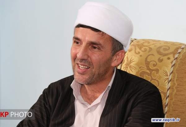 امام جمعة مهاباد: دور الأخوة في وحدة الأمة الإسلامية