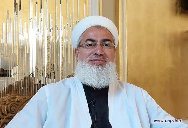 استاذ جامعي تركي: اعتصموا بحبل الله، يعني الاتصال بالله. يعني التوحيد