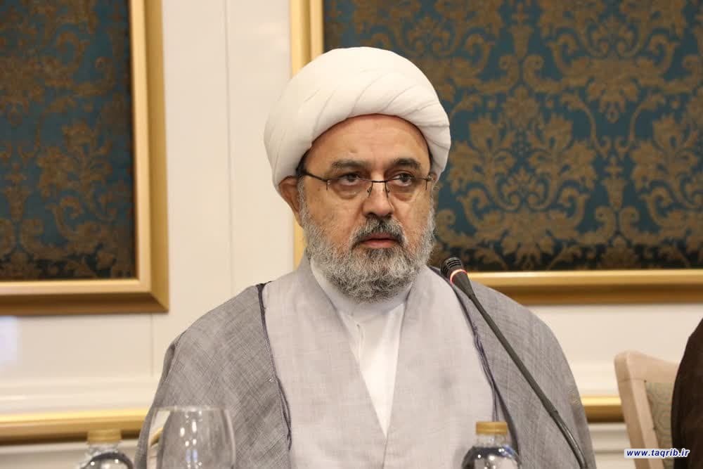 امام خمینی (ره) تجلی‌گاه سه مکتب فلسفی، عرفانی و فقهی بود