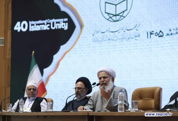 دشمنان از وحدت امت اسلامی هراس دارند/ اختلاف فکری نباید به درگیری میان مسلمانان منجر شود