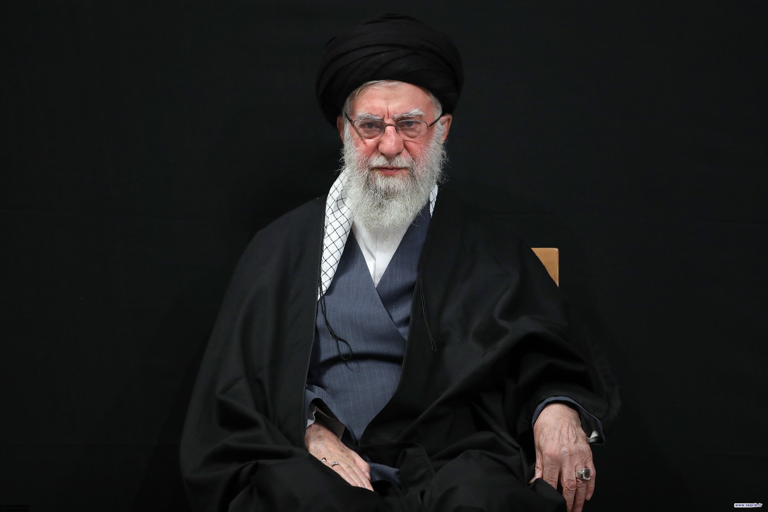 رهبری شهید و گفتمان وحدت اسلامی: بنیان‌های نظری و راهبردهای عملی