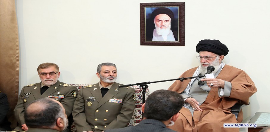 لقاء كبار قادة ومسؤولي جيش الجمهورية الإسلامية في إيران بالإمام الخامنئي