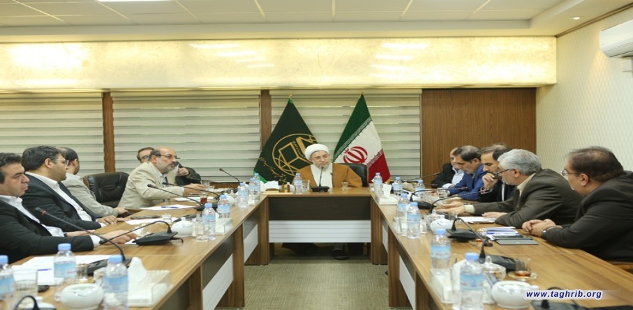 الأمين العام للمجمع العالمي للتقريب بين المذاهب الإسلامية يعقد اجتماعاً لتبادل الآراء مع الإعلاميين
