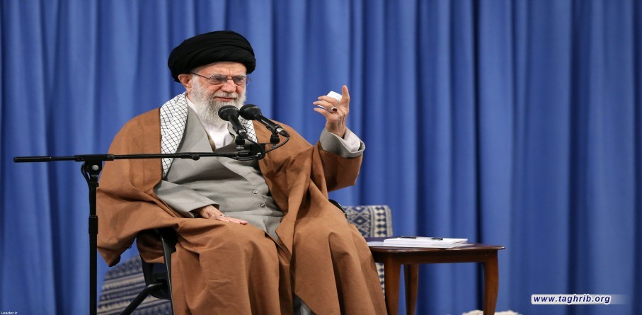 لقاء عدد من المنتجين، ومولّدي فرص العمل والناشطين الاقتصاديّين بالإمام الخامنئي