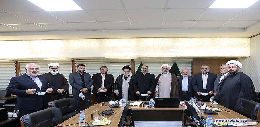 حجة الاسلام و المسلمين الدكتور "حميد شهرياري " يلتقي مع مجلس معاونين المجمع