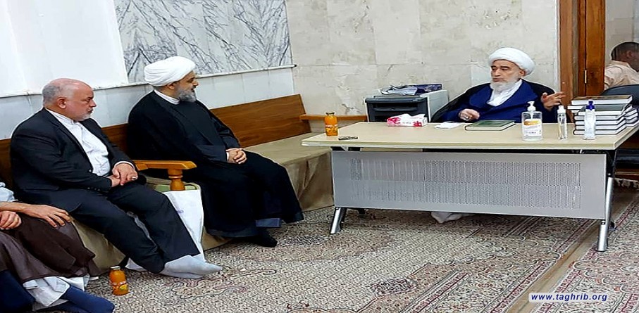 الأمين العام سماحة الشيخ شهرياري يلقتي بآية الله الشيخ حسن الجواهري في النجف الأشرف