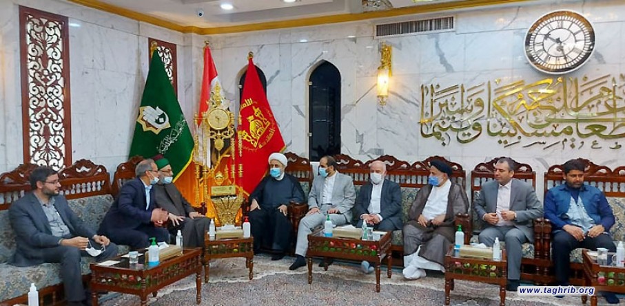 الدکتور شهریاری يلتقي مع القنصل الايراني في كربلاء والمشرفين في مكتب اية الله الحكيم في النجف الاشرف