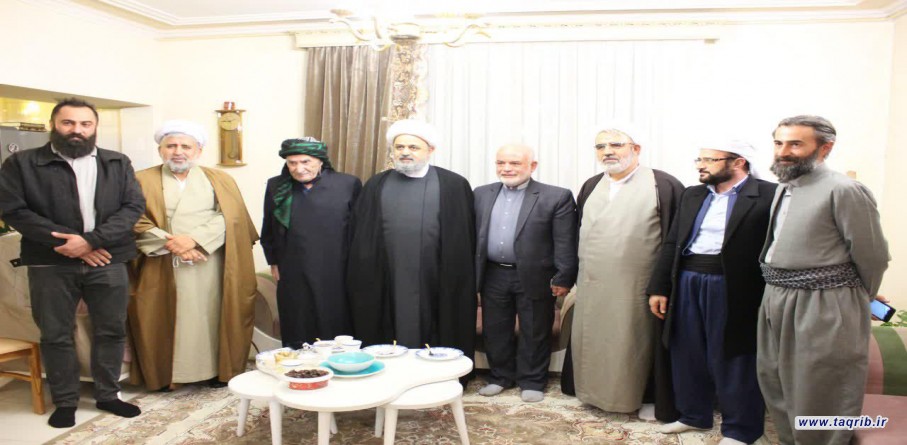 الدكتور شهرياري يزور ماموستا سيد صلاح الدين حسامي من كبار علماء اهل السنة كردستان