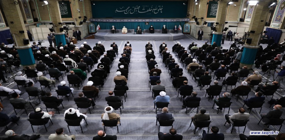 قائد الثورة يستقبل المشاركين في مؤتمر الوحدة الاسلامية
