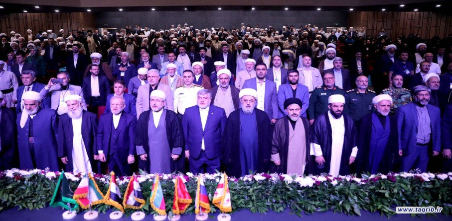 المؤتمر الاقليمي الثالث للوحدة الاسلامية في مدينة ارومية بمحافظة اذربايجان الغربية / 1