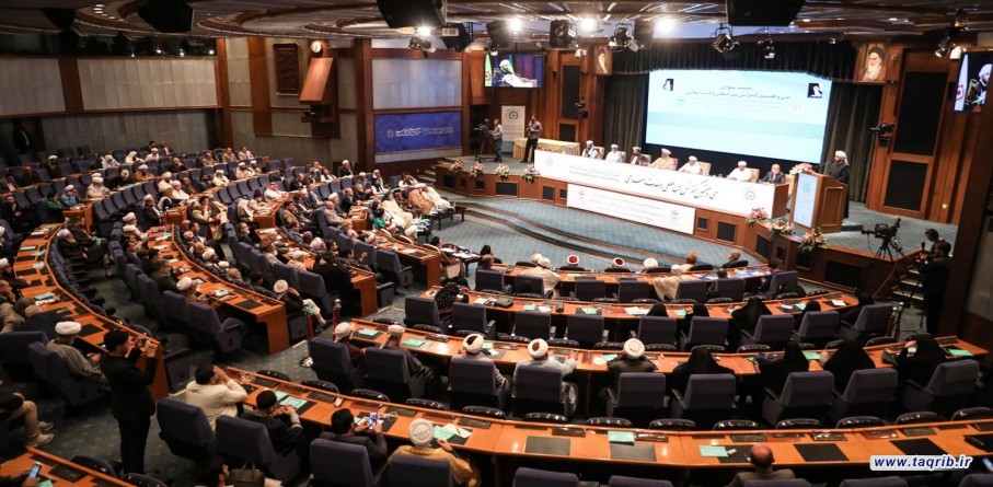 الاجتماع العام للمؤتمر الدولي الـ 37 للوحدة الاسلامية (7)