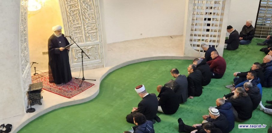 شرکت و سخنرانی دکتر شهریاری در نمازجمعه زاگرب