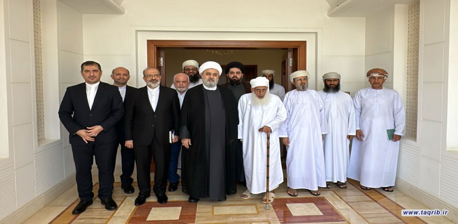 الامین العام للمجمع العالمی للتقریب الدكتور شهرياري یلتقی مع مفتی سلطنة عمان في مسقط