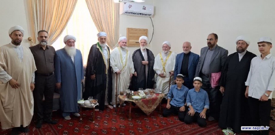 حضور مسؤولي المجمع العالمی للتقريب بين المذاهب الإسلامية في الحوزة العلمية مصلحي، خلفاء راشدين، وعرفاني آق‌قلا