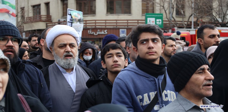 حضور دبیرکل مجمع جهانی تقریب در راهپیمایی ۲۲ بهمن