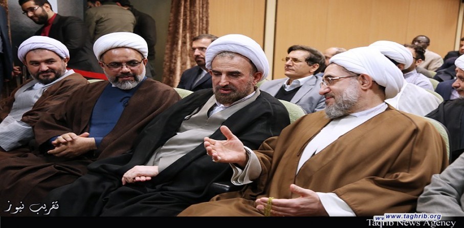 حفل تخرج الطلاب في جامعة المذاهب الإسلامية