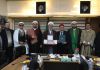 الأمين العام للمجمع العالمي للتقريب يلتقي مع وفد من علماء وأساتذة جامعة الزيتونة التونسية